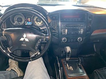 Mitsubishi: Mitsubişi pajero 2008 3 mator Benzin Avtomat qiymet 9500 real — 9