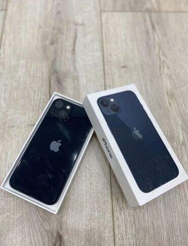 Apple iPhone: IPhone 13, Б/у, 128 ГБ, Midnight, Защитное стекло, Чехол, Коробка, 86 %