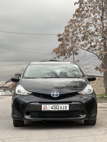 Toyota Prius: 2016 г., 1.8 л, Автомат, Гибрид, Седан