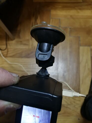 Ostale kamere: Auto kamera lepi se na šoferku na vakum. Ispravna. Nešto malo — 5
