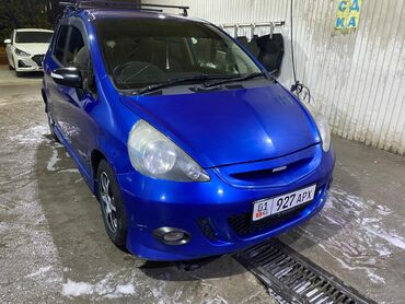 фит автомобиль: Honda Fit: 2004 г., 1.5 л, Вариатор, Бензин, Хетчбек