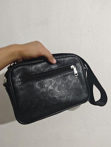acne studio: Месяц в пользовании Сумка через плечо COACH (модель с тиснённым — 2