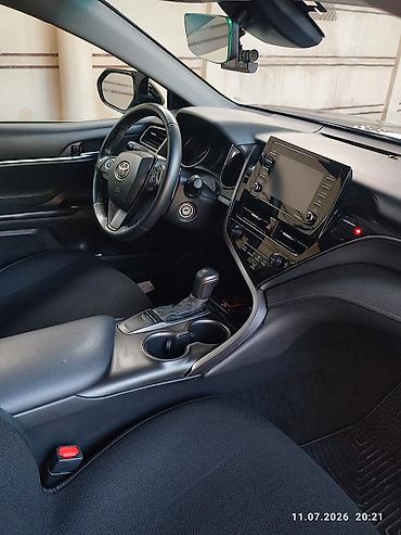 Toyota: Toyota Camry: 2022 г., 2.5 л, Автомат, Бензин, Седан — 7