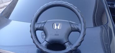 Продаются Мульти Руль на Хонда инспайр кузов UC1. руль 4000 сом, без