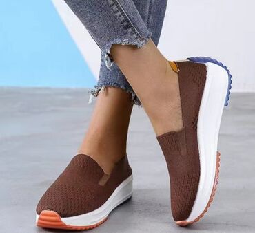 женские туфли со шнурками: Туфли 38, цвет - Коричневый