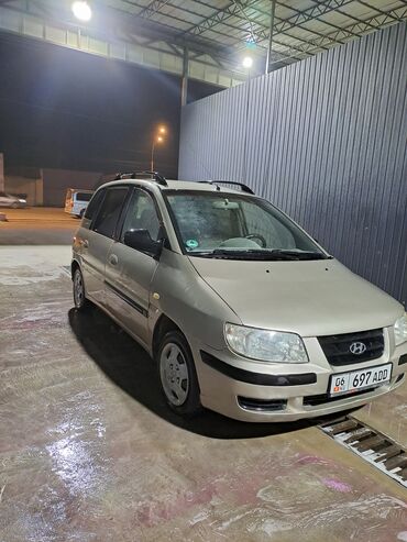 Транспорт: Hyundai Matrix: 2003 г., 1.6 л, Механика, Бензин, Хэтчбэк