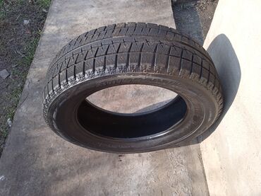 Шины: Шины 215 / 60 / R 17, Зима, Б/у, 1 шт, Легковые, Япония, Bridgestone