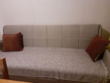 polovan namestaj subotica: Four-seat sofas, Textile, color - Brown, New