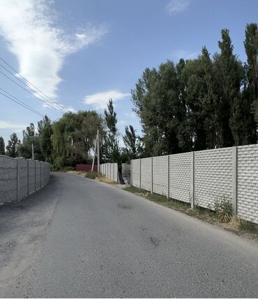 продаю дом бектенова: 3 соток, Для строительства, Красная книга