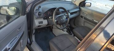 Mazda: Mazda Demio: 2004 г., 1.3 л, Механика, Бензин, Хэтчбэк — 9