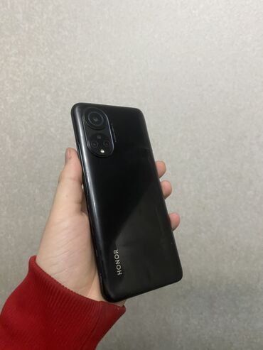 fly телефон quattro: Honor X7, 128 ГБ, цвет - Черный, Отпечаток пальца, Face ID