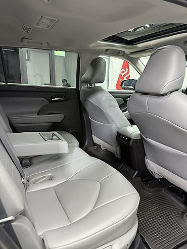 бампер цефиро: Toyota Highlander: 2021 г., 2.5 л, Автомат, Гибрид, Кроссовер — 9