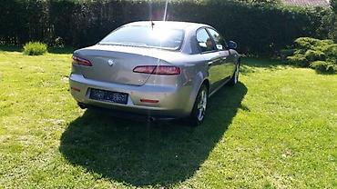 auto plac sirena: ALFA ROMEO 159 - KOMPLETAN AUTO U DELOVIMA | Polovni delovi Alfa — 6