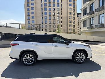 панель гольф 2: Toyota Highlander: 2021 г., 2.5 л, Автомат, Гибрид, Кроссовер — 4