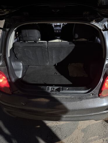 Toyota: Toyota ist: 2003 г., Автомат, Бензин, Хэтчбэк — 8