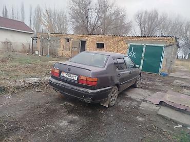 голф вента: Volkswagen Vento: 1992 г., Механика, Бензин, Седан — 3