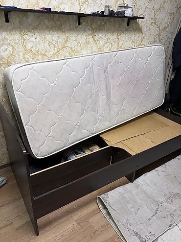 Продаю кровать с 2 ящиками под кроватью + матрас at lalafo.kg Продаю кровать с 2 ящиками под кроватью + матрас