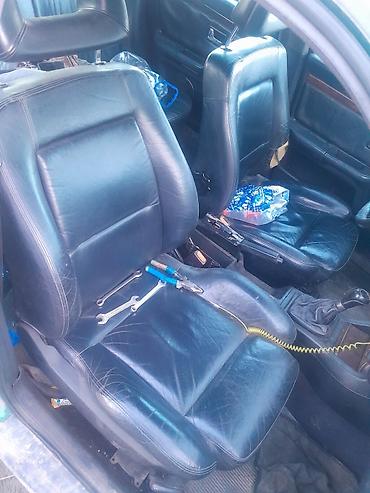 Audi: Audi 90: 1994 г., 2 л, Механика, Бензин, Универсал — 11