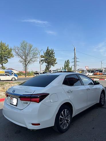 saf: Toyota Corolla: 2019 г., 1.8 л, Вариатор, Гибрид, Седан — 4