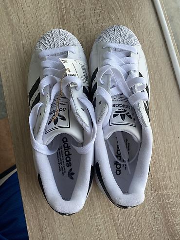 soft shell: Кроссовки, 40, Adidas Originals, Новый, цвет - Белый, Платная доставка, Самовывоз — 3