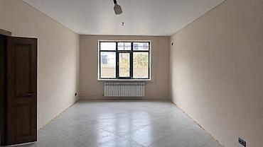 Үйлөрдү сатуу: 5 бөлмө, 180 м², 6 соток, Ново-Покровка, Менчик ээси — 8