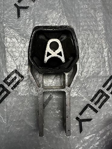lixiang запчасти: Подушка мотора Lixiang 2026 г., Новый, Оригинал, Китай — 1