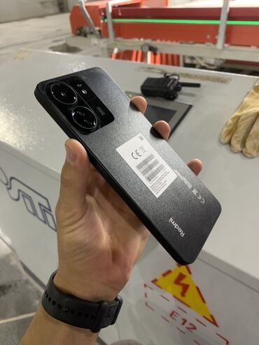 титан самовар: Redmi, Redmi 13C, Б/у, 256 ГБ, цвет - Черный, 2 SIM
