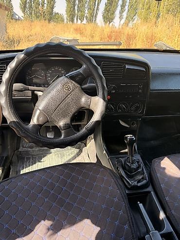 pathfinder r51: Volkswagen Passat Variant: 1994 г., Универсал — 6