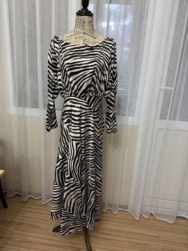 Ziyafət donları: Zərif ziyafət geyimləri dəsti - Model 1: Uzun, bənövşəyi-mavi — 17