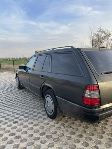 Mercedes-Benz: Mercedes-Benz W124: 1992 г., 2.3 л, Автомат, Бензин, Универсал — 8