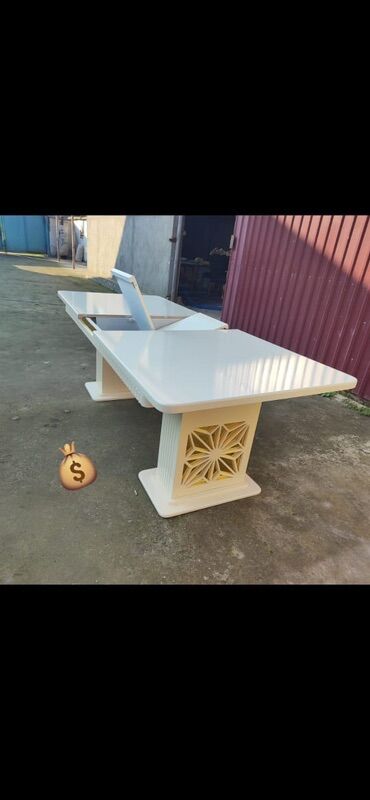 Masalar: Jurnal masası, Yeni, Açılmayan, Şüşə, Oval masa — 143