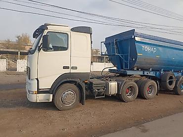 Тягачи: Тягач, Volvo, 2002 г., Самосвал — 2