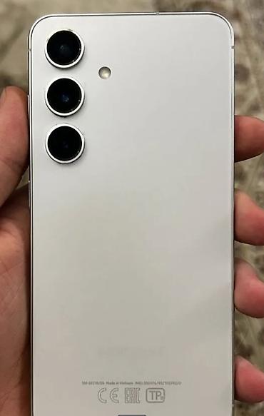 idmana aid şəkillər cəkmək: Samsung S24. Kredit deyil. ustada olmayib. bir sozle ideal telfondu — 1