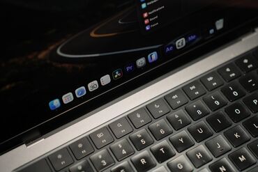 Apple MacBook: İşlənmiş Apple MacBook, 14 ", Apple M1 Pro, 512 GB, Ünvandan götürmə — 3