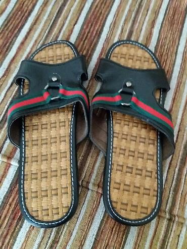 Basanoşka və səndəllər: Ölçü: 39, Yeni — 23