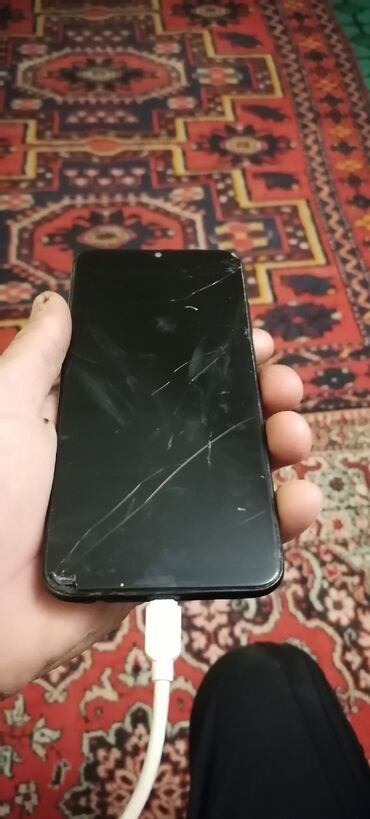 işləmiş telefon: Huawei P Smart 2019, 32 GB, rəng - Qara, Sensor