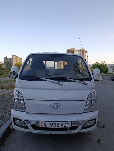 Hyundai: Hyundai Porter: 2020 г., 2.5 л, Типтроник, Дизель, Фургон