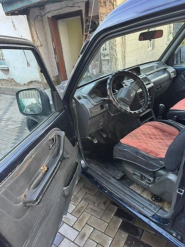 mitsubishi karizma: Mitsubishi Pajero: 1994 г., 2.5 л, Механика, Дизель, Внедорожник — 6