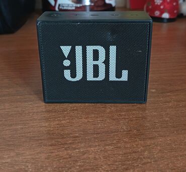 Усилители: JBL GO 1 dinamik kolonka tam işlək vəziyyətdə, səs effekti superdi