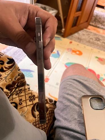 iphone cs max: IPhone 14 Pro, Б/у, 128 ГБ, Графит, Чехол, 78 % — 3