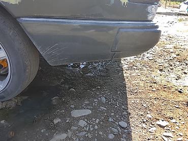 Задний бампер для седана Mercedes-Benz W124 (дорестайлинг/рестайлинг)