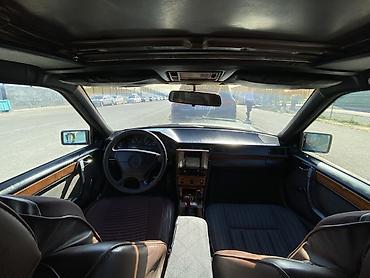 Mercedes-Benz W124: 1992 г., Механика, Дизель, Седан