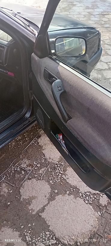 Volkswagen: Volkswagen Passat Variant: 1993 г., 2 л, Механика, Бензин, Универсал at lalafo.kg — 18 Volkswagen: Volkswagen Passat Variant: 1993 г., 2 л, Механика, Бензин, Универсал — 18