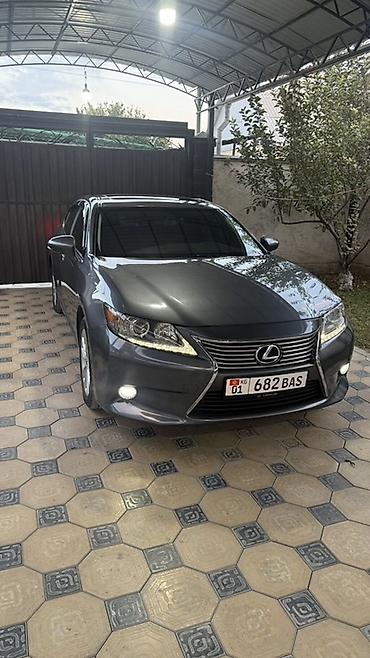 Lexus: Lexus ES: 2015 г., 2.5 л, Вариатор, Гибрид, Седан — 2