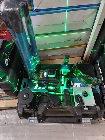 Инструменттер: Лазерный уровень Makita (зеленый луч), комплект для разметки — 2