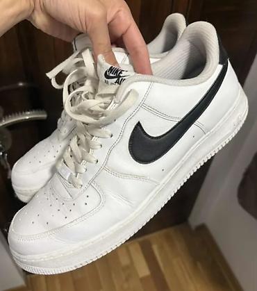 vape mod: Nike patike – model sa klasičnim niskim profilom i Nike Air — 3