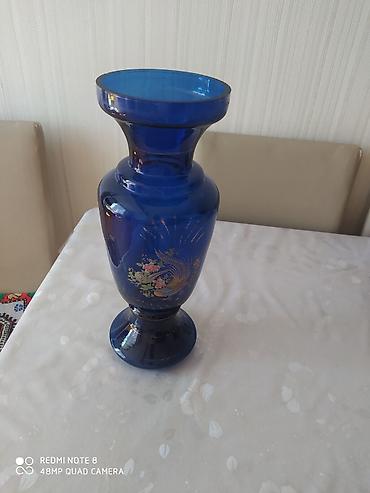 Вазы: Guldan yenidir istifade olunmayib 10 azn — 2