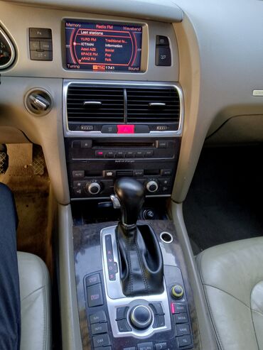 Audi: Audi Q7: 4.2 l | 2007 il Ofrouder/SUV — 10