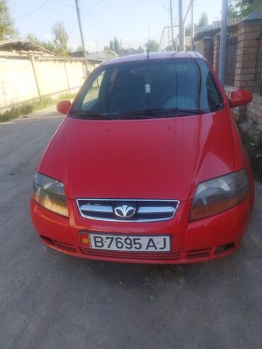 девоо: Daewoo Kalos: 2003 г., 1.4 л, Механика, Бензин, Хетчбек