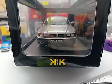 Avtomobil modelləri: BMW, 2026 il, 1:18, Dəmir, Ünvandan götürmə — 12